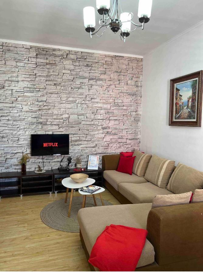 Sleepin Shkoder Apartment Exterior photo